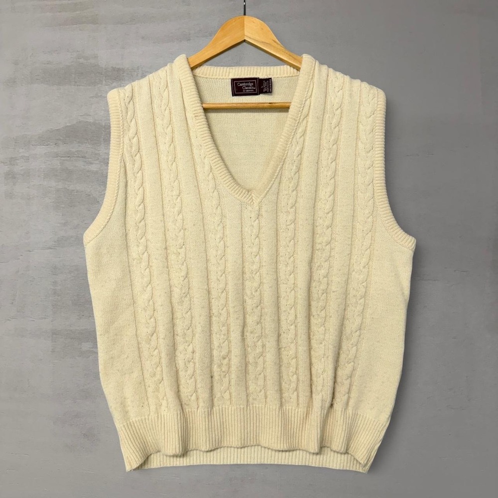 Vintage Cambridge Classics Sweater Vest Cream Cable Knit V-Neck Wool Blend Large